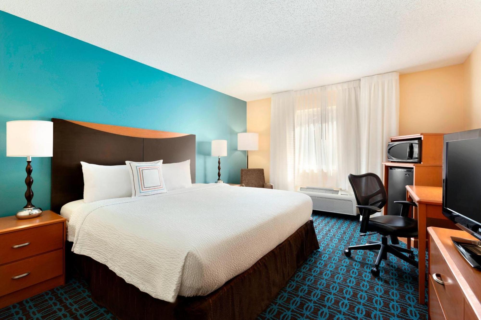 Fairfield Inn & Suites Мідленд Екстер'єр фото