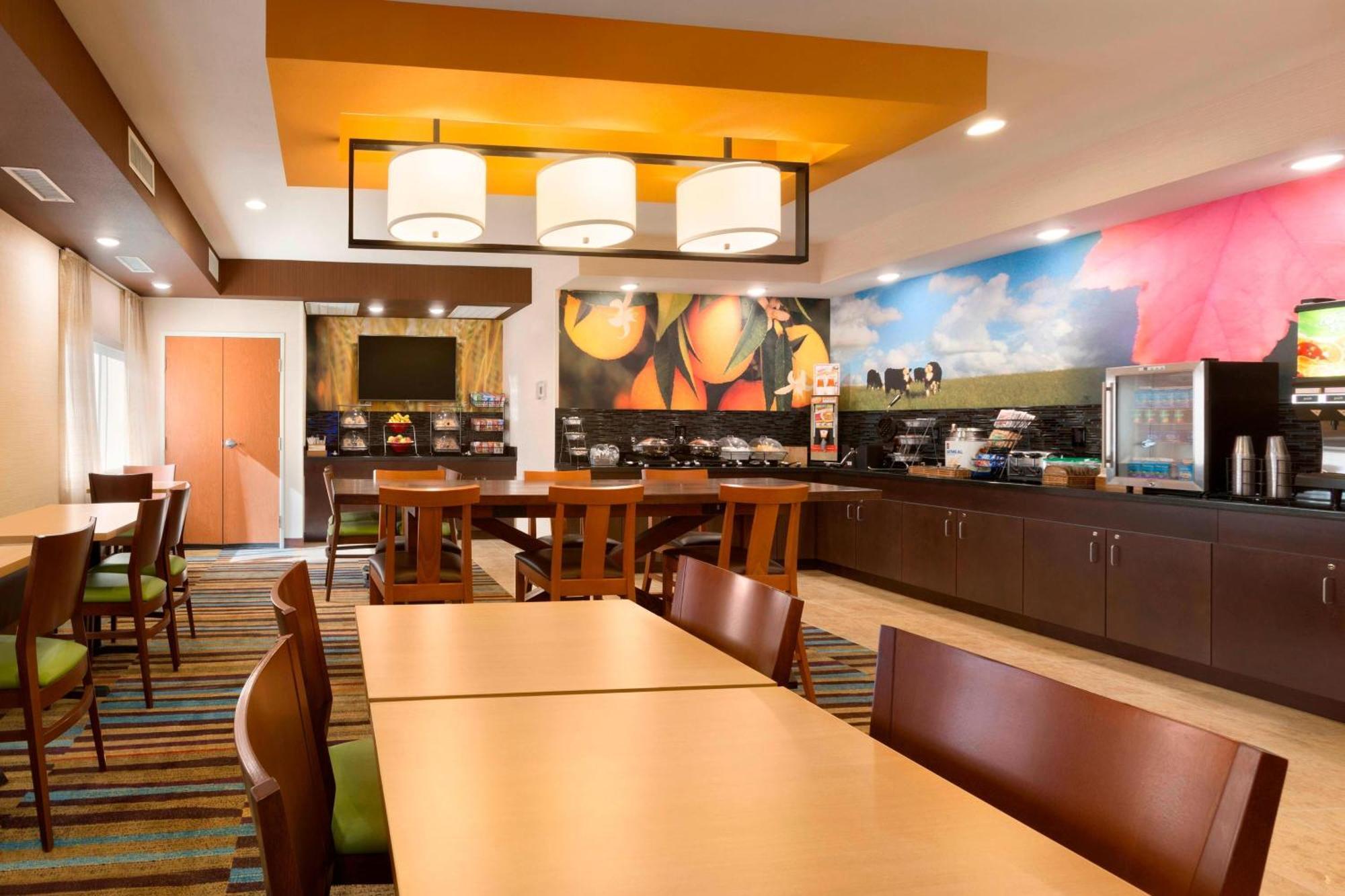 Fairfield Inn & Suites Мідленд Екстер'єр фото